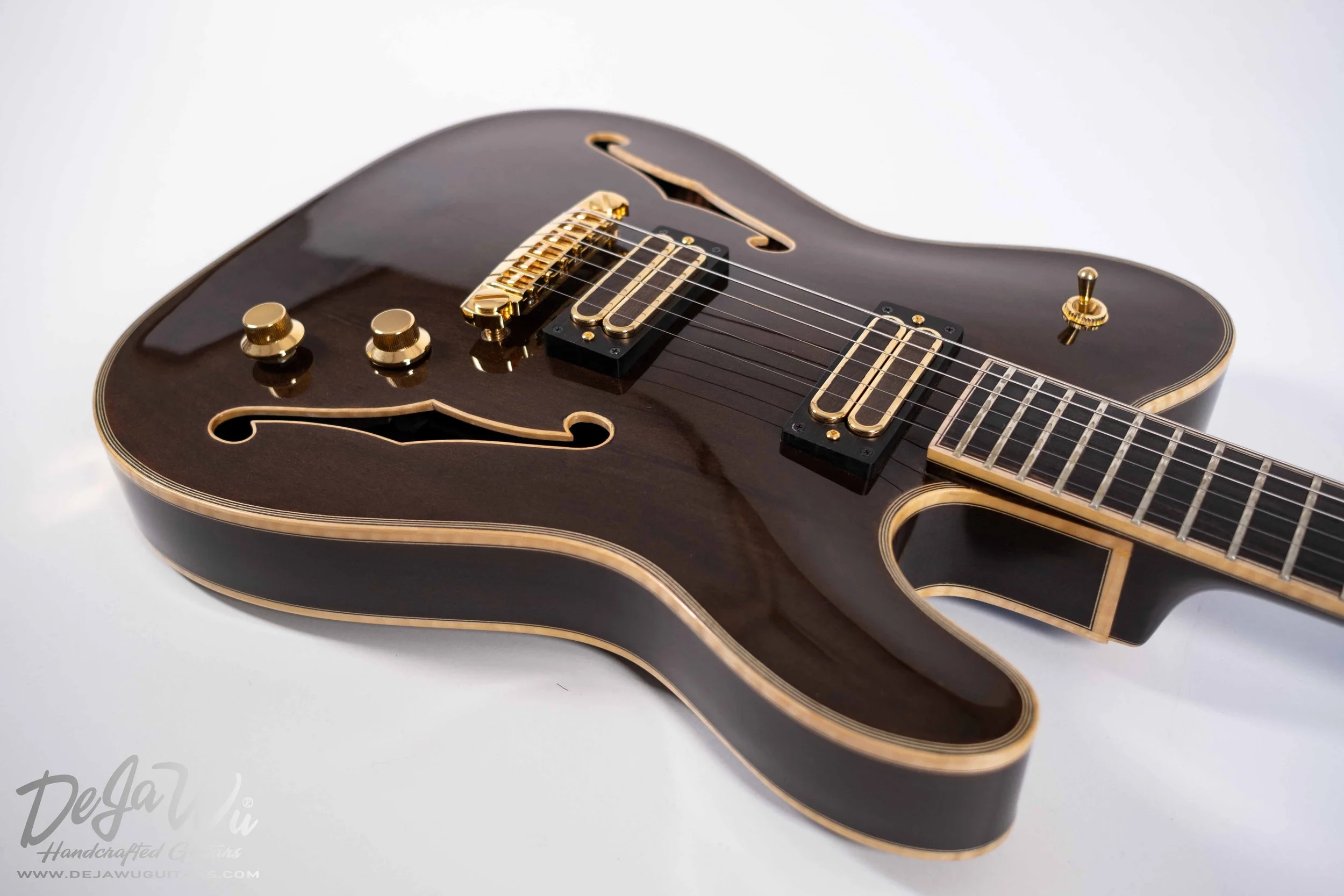 Dejawu T-Ultimate Neolithic, semi acoustic guitar hand carved from